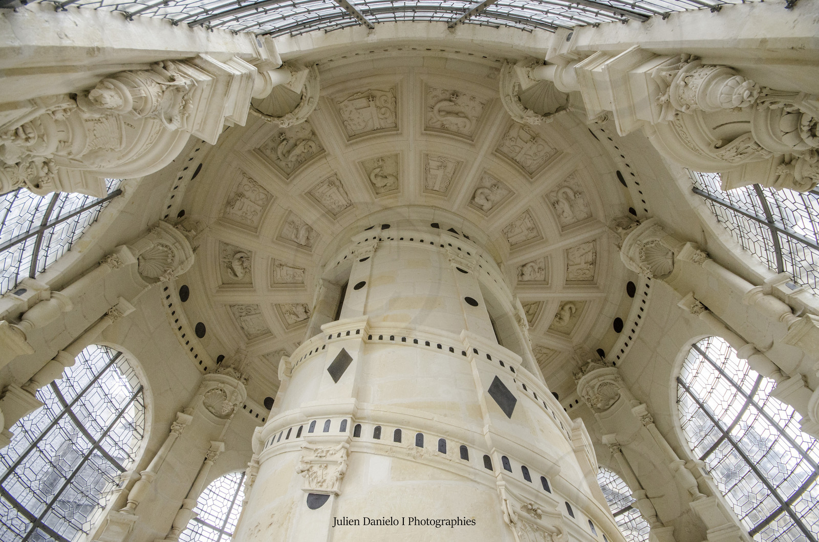 Le sommet de l'escalier de Chambord