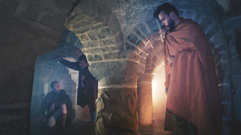970 - Juhel Berenger, comte de Rennes, inspecte la fin des travaux de la crypte de Saint-Melar