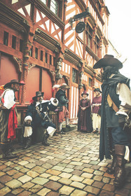 1625 - scène de genre dans une rue rennaise